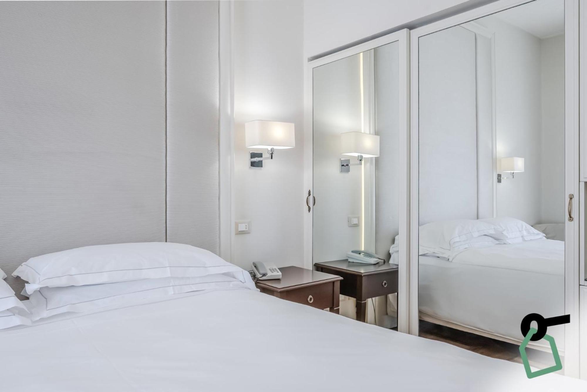 Hotiday Room Collection - Mediterranee Alassio Exterior photo